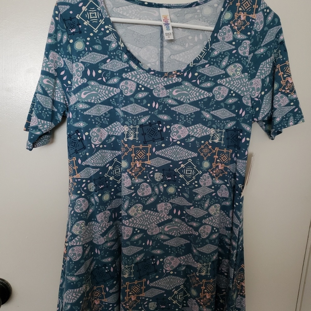 LuLa Roe Perfect T size XS